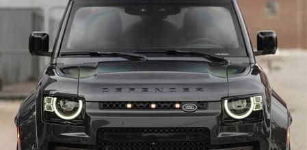 La versión blindada del Land Rover Defender Octa es una fortaleza sobre ruedas que no sacrifica lujo ni prestaciones.