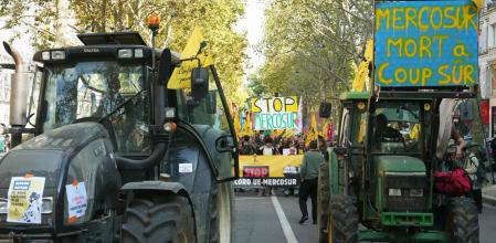 Manifestación de agricultores franceses contra el acuerdo con el Mercosur, este martes en París&nbsp;