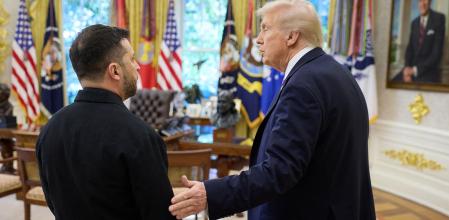 Los presidentes ucraniano, Volodímir Zelenski, y estadounidense, Donald Trump, el viernes 17 en la Casa Blanca&nbsp;