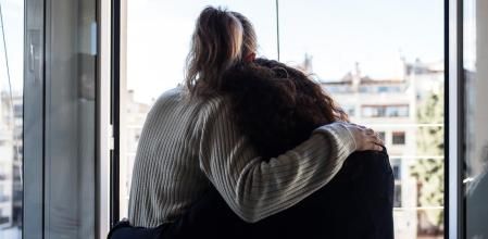 La entidad acoge a víctimas y a sus hijos e hijas y les ofrece un hogar seguro junto a un acompañamiento integral.