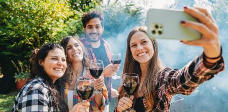 Las redes sociales son un gran reclamo para el mundo del vino. 