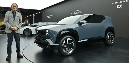 Toshihiro Mibe, el CEO de Honda, durante el Japan Mobility Show 2025.