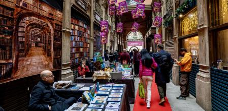 Los lectores deambulan este fin de semana por el pasaje Bacardí&nbsp;