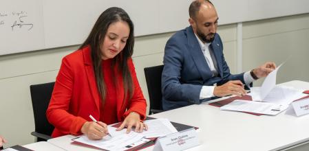 La cónsul de Marruecos, Ikram Chahine, y el empresario Mohamed Kassid 