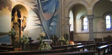 Interior del santuario de Urkiola en Bizkaia