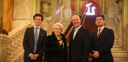 Marc Mayral, Luciana Serra, Victor García de Gomar y Arik Bellido, durante la presentación del concurso Tenor Viñas