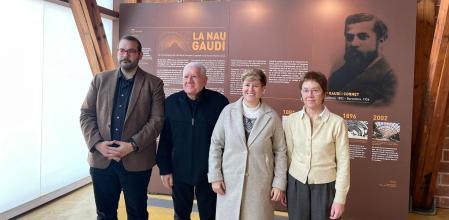 El alcalde, David Bote, Luís Bassat, Heidi Pérez y Núria Poch durante la presentación de la nueva temporada .