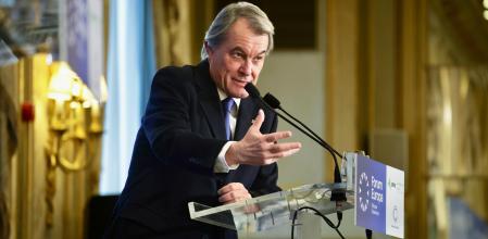 Artur Mas protagoniza un desayuno informativo organizado por Nueva Economía Fórum en el Hotel Palace de Barcelona