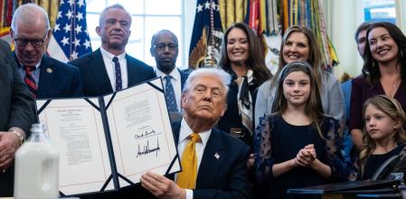 El presidente estadounidense, Donald Trump, en el despacho oval de la Casa Blanca este miércoles