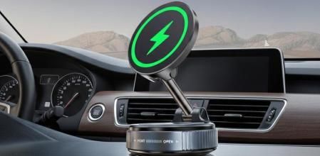 Se hace viral en TikTok el pequeño accesorio MagSafe que evita que el móvil se caiga mientras se carga en el coche