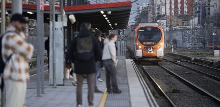 foto ANDREU ESTEBAN 23/01/2026 Restablecimiento del servicio de Rodalies tras el accidente en Gelida. Puesta en marcha de la línea R2 en la estación central de Granollers.