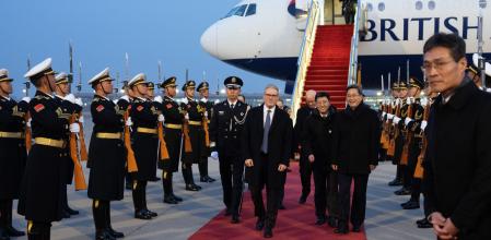 El primer ministro británico, Keir Starmer, a su llegada a China este miércoles