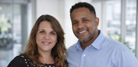 Laura Rodríguez y Alexis Selbers, los fundadores de One Two Travelling