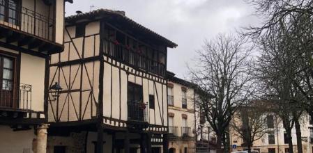 Imagen de la arquitectura típica de Covarrubias.