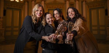 Maria Molins, Carla Quílez, Maria Arnal y Nora Navas, cuatro de las presentadoras de la gala de esta noche en el Liceu