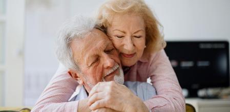 Es favorable para la recuperación que el paciente tenga un entorno favorable. 