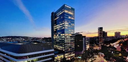 Vista de la torre Barcelona, sede del Grupo Godó