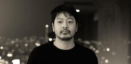 Soshi Otsuki fundador de la marca Soshiotsuki aspira a redefinir el traje