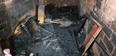 Imagen del trastero después del incendio en Manlleu (3CatInfo)