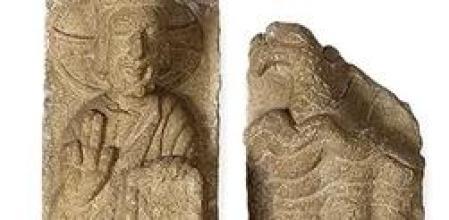 Un largo viaje.Las esculturas románicas fueron expoliadas en los años cincuenta del monasterio de Carboeiro y el Marès las compró legalmente en 1980 por 4.500 euros