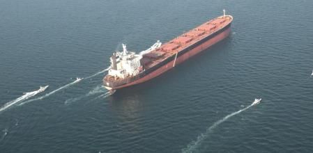 Irán cerró el estratégico estrecho de Ormuz y la navegación esta interrumpida&nbsp;