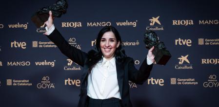 Alauda Ruiz de Azúa con los Goya a mejor dirección y guion