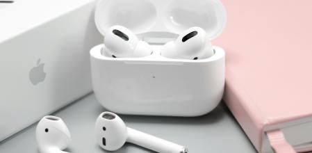 AirPods