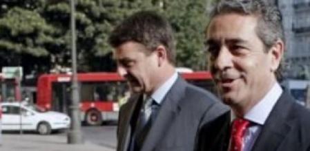 El ex vicepresidente del Gobierno valenciano, Victor Campos, a su llegada a la sede del Tribunal Superior de Justicia de la Comunitat Valenciana