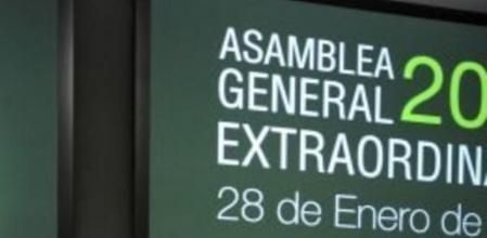 Rodrigo Rato conversa con su antecesor en la presidencia de Caja Madrid, Miguel Blesa