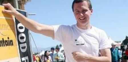 El sospechoso de la matanza de Tucson, Jared Lee Loughner, en marzo del pasado año en una feria literaria.