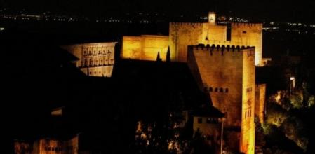 La Alhambra de Granada fotografiada desde el Generalife