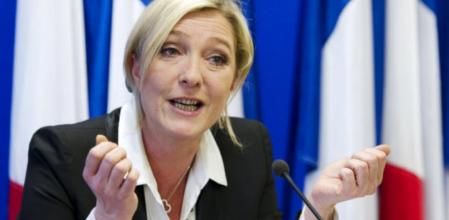 Marine Le pen, líder del Frente Nacional, durante una rueda de prensa en París