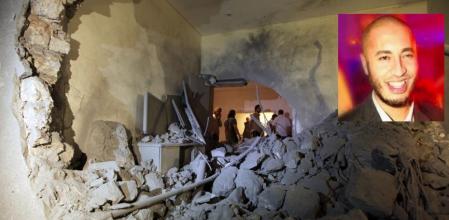 Estado en que ha quedado la casa del hijo del líder libio, Saif al Arab Gadafi, (recuadro) tras los ataques de la OTAN