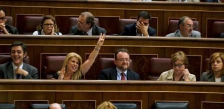 El grupo socialista ha votado contra la moción de CiU que insta al Gobierno a pagar el Fondo de Competitividad