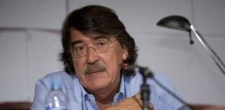 El filósofo Miguel Morey, durante una conferencia en el Centre de Cultura Contemporània de Barcelona, en 2009