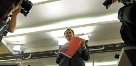 Zapatero, durant la compareixença sobre els comicis del 22-M