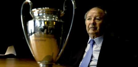 Josep Lluís Núñez, esta semana en su despacho