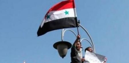 Miles de personas salen a la calle en Damasco para defender el régimen del presidente Bachar al Asad