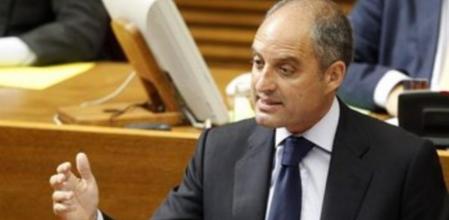 Francisco Camps, durante el debate de investidura en las Cortes Valencianas