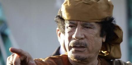 El mandatario libio, Muamar el Gadafi, en una imagen del 10 de abril difundida el 8 de junio.