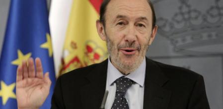Rubalcaba, durante la rueda de prensa en la que anunció que deja el Gobierno