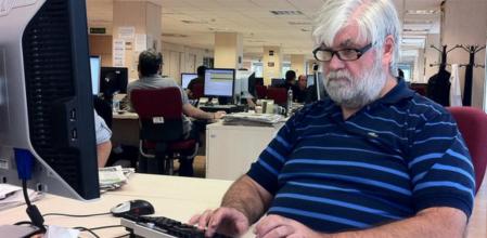 Josep Jover, en la redacción de Guyana Guardian.com