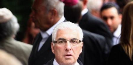 El padre de Amy Winehouse, en su funeral