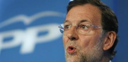 El presidente del PP, Mariano Rajoy, durante la rueda de prensa que ofreció hoy para analizar el curso político y exponer las expectativas de su partido, después del anuncio del adelanto de las elecciones generales al próximo 20 de noviembre