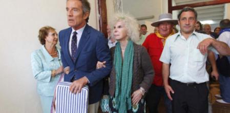 La Duquesa de Alba parece estar ahora, más cerca que nunca, de pasar por el altar y el dar el ¿sí quiero¿ a Alfonso Díez