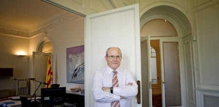 El ex presidente de la Generalitat y primer secretario del PSC, José Montilla, en su oficina de ex president