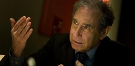 Shlomo Ben Ami, diplomático e historiador israelí, fotografiado en Barcelona en abril del 2009