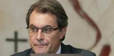 El presidente de la Generalitat Artur Mas, durante la reunión semanal del Consell Executiu que se celebra esta mañana en el Palau de la Generalitat