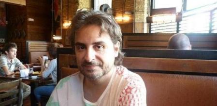 Joan Oleaque, periodista