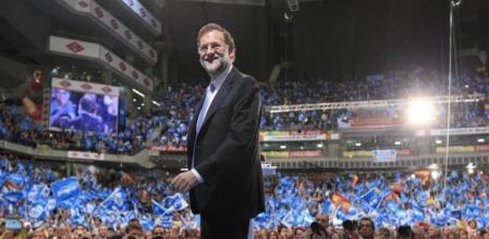 El líder del Partido Popular, Mariano Rajoy, durante el mitin de clausura de la campaña electoral del 20-N en Madrid